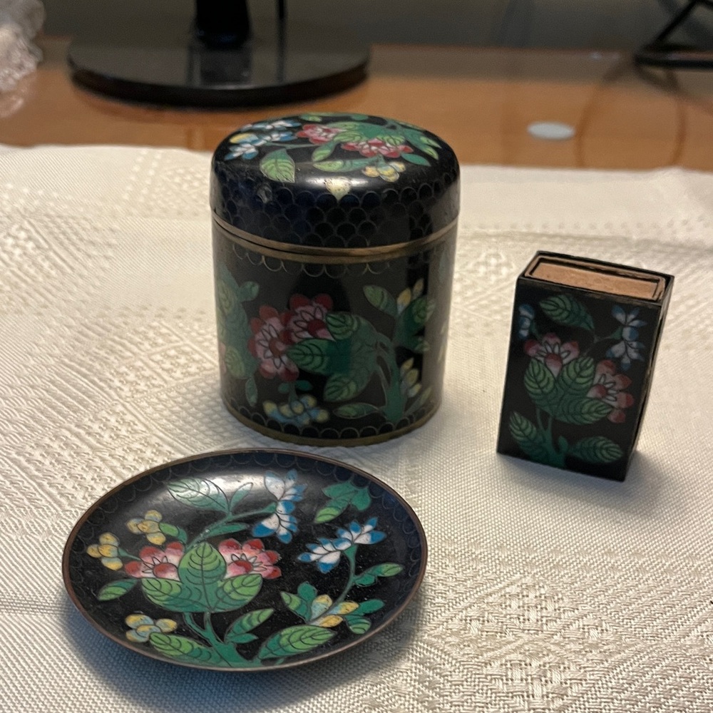 Cloissone Tobacco Set